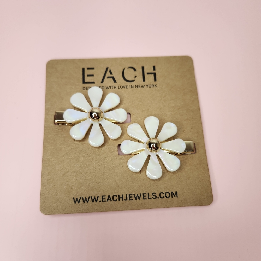 Each Jewels flower barrette set